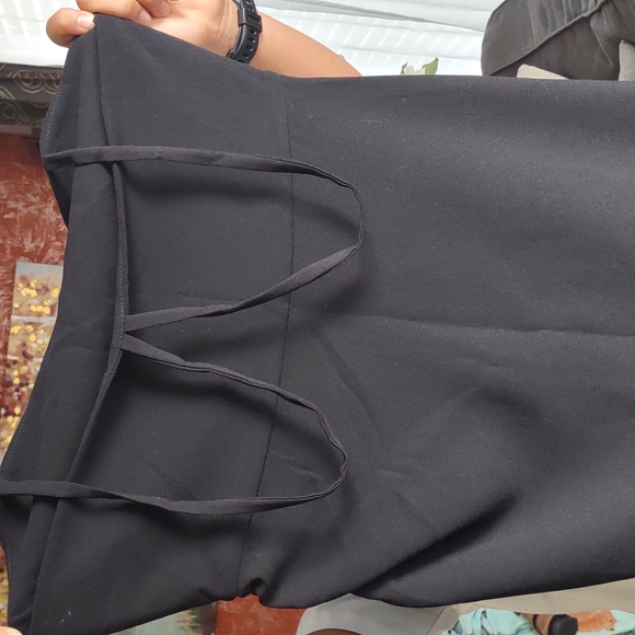 Dress - Picture 2 of 4